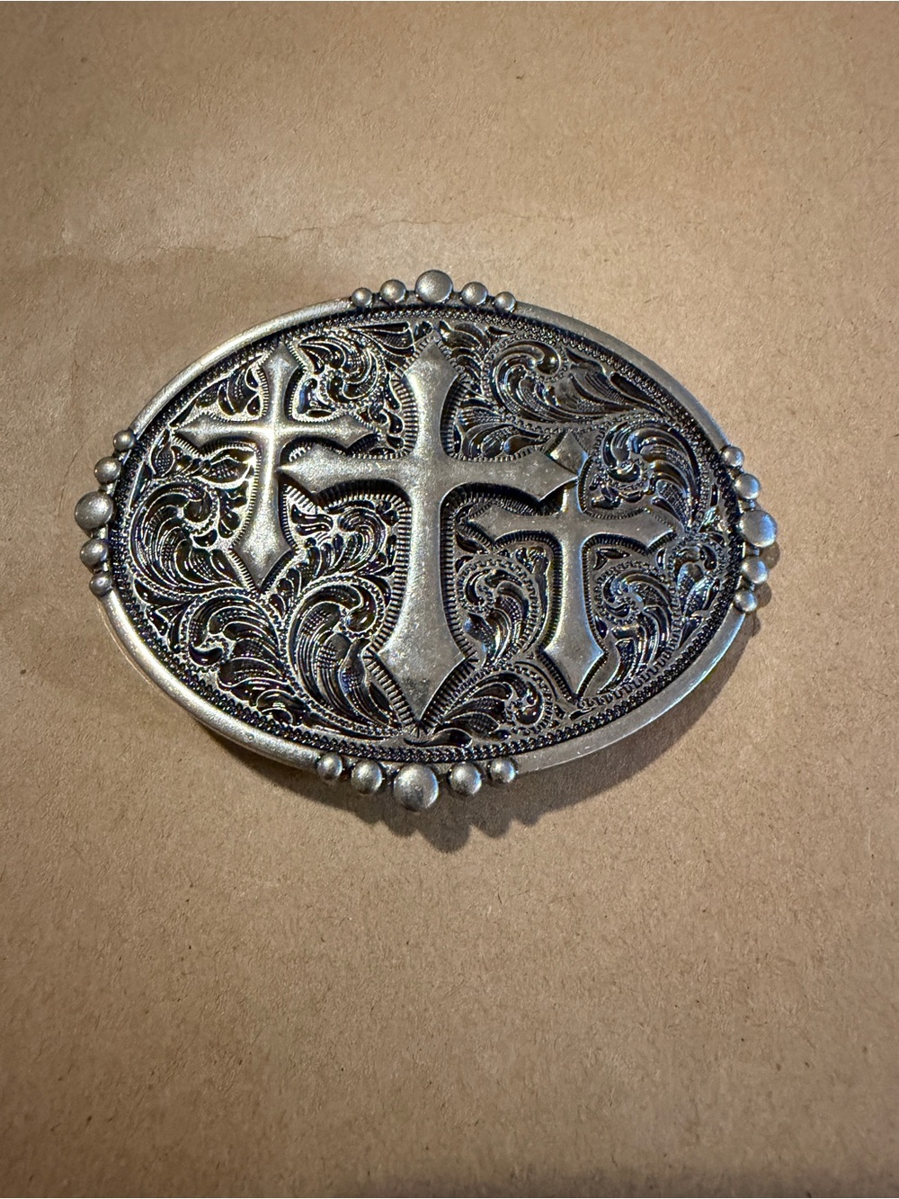 Haquil Gothic three-cross belt buckle
